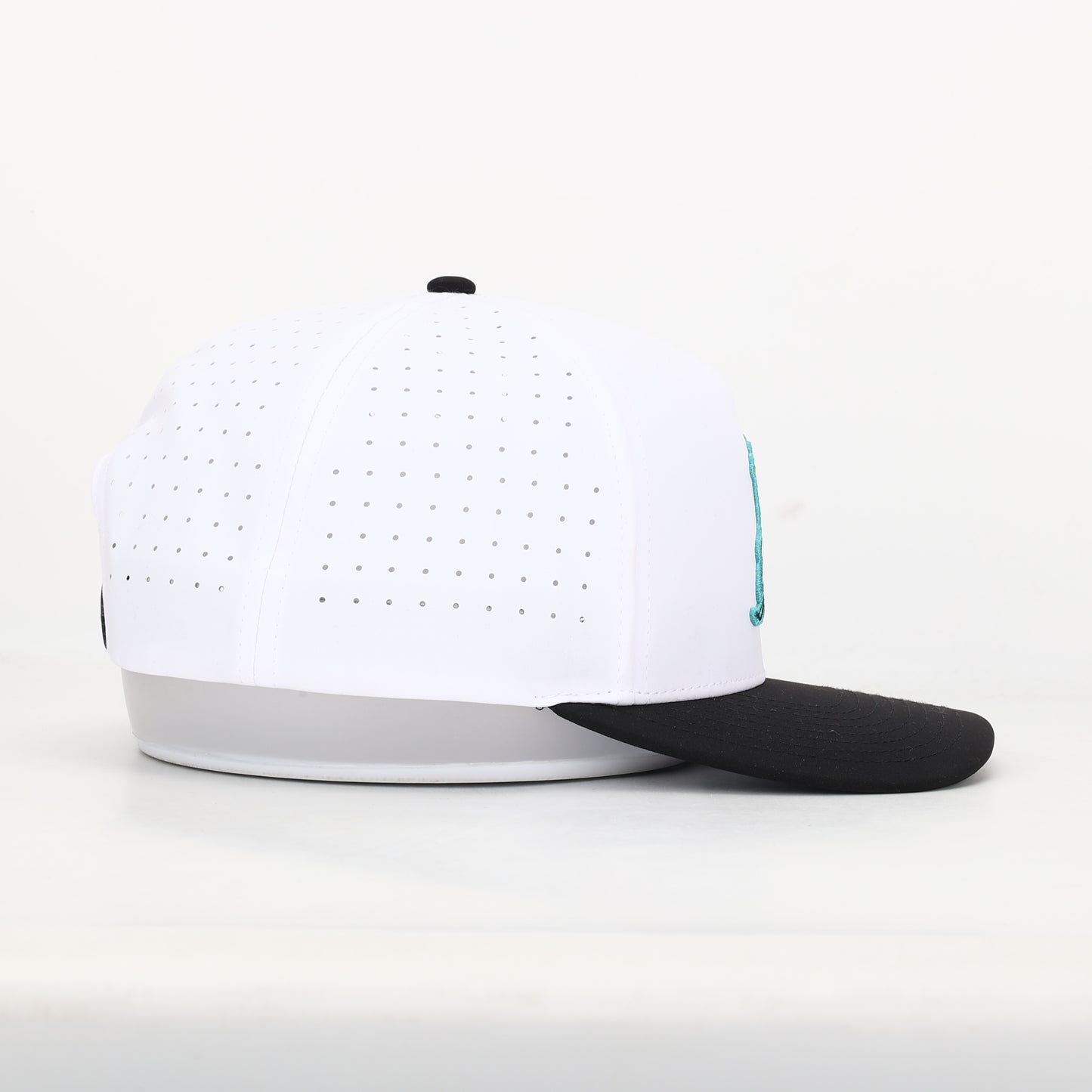 Cobra Chickens (White)